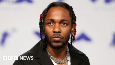 Should white people ever sing the N-word?