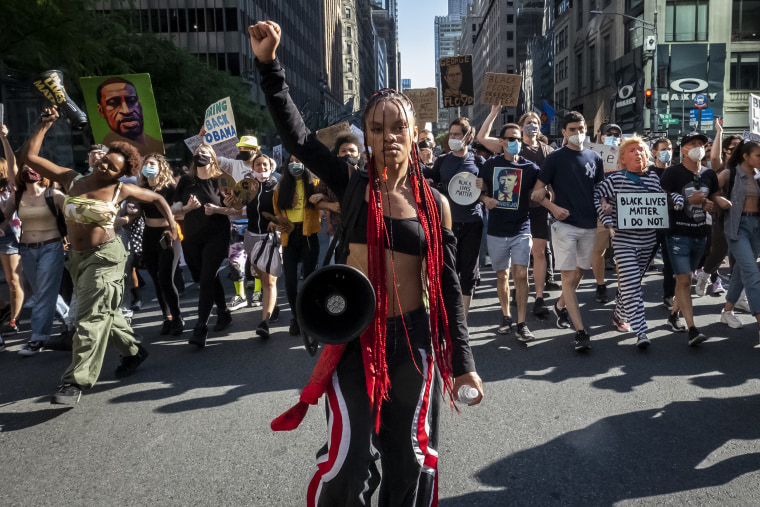 Image: Protestors at a George Floyd Protest in New York City