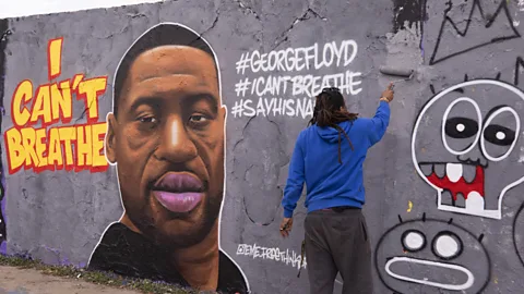 Abdulhamid Hosbas/Anadolu Agency/ Getty Images In Berlin's Mauerpark, a mural by Dominican-born artist Eme Freethinker depicts Floyd (Credit: Abdulhamid Hosbas/Anadolu Agency/ Getty Images)
