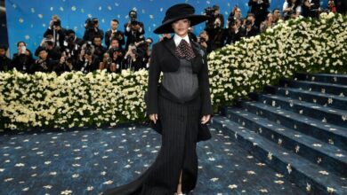 Scenes from the Met Gala 2025 red carpet