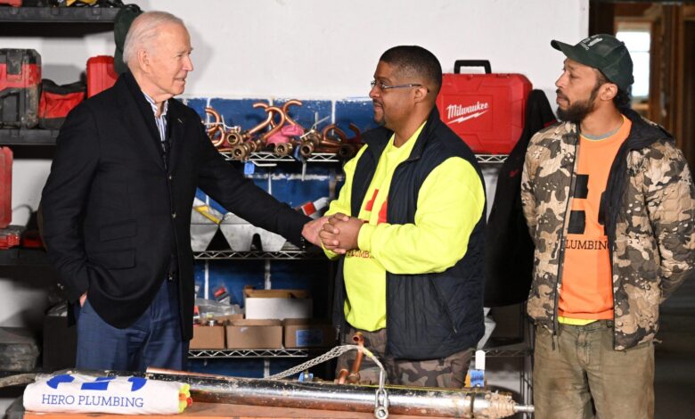 Biden takes credit for Black small business boom in America Biden takes credit for Black small business boom in America